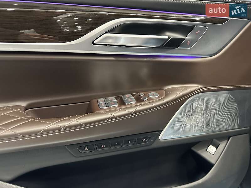 Седан BMW 7 Series 2021 в Киеве фото 18 Седан BMW 7 Series 2021 в Киеве