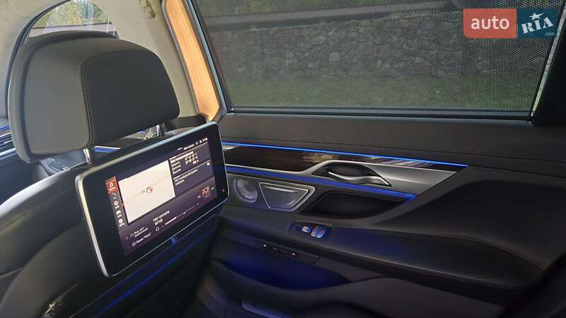 Седан BMW 7 Series 2019 в Луцке