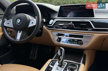 Седан BMW 7 Series 2019 в 