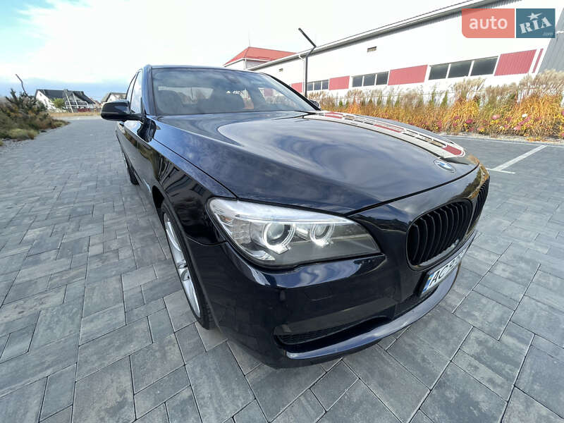 Седан BMW 7 Series 2013 в Луцке