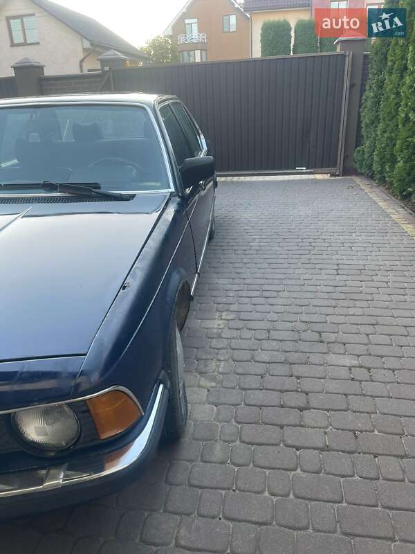 Седан BMW 7 Series 1985 в Черновцах