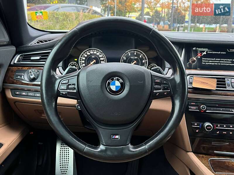 Седан BMW 7 Series 2014 в Киеве фото 30 Седан BMW 7 Series 2014 в Киеве