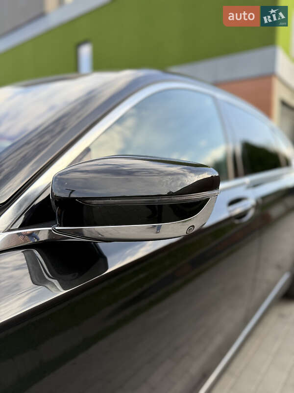 Седан BMW 7 Series 2016 в Вінниці