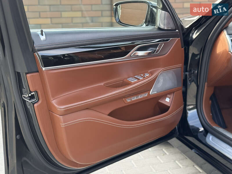Седан BMW 7 Series 2016 в Вінниці