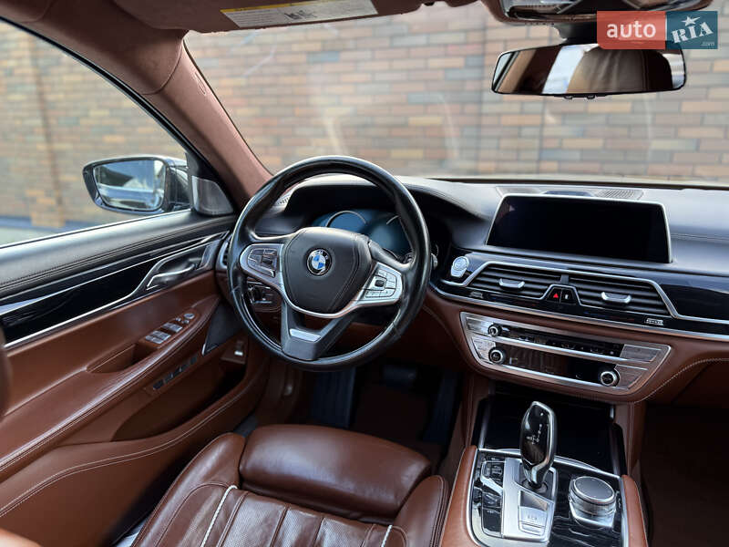 Седан BMW 7 Series 2016 в Вінниці