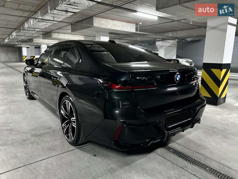 Седан BMW 7 Series 2024 в Дніпрі фото 10 Седан BMW 7 Series 2024 в Дніпрі