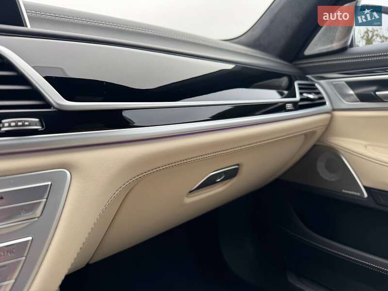 Седан BMW 7 Series 2020 в Киеве фото 34 Седан BMW 7 Series 2020 в Киеве