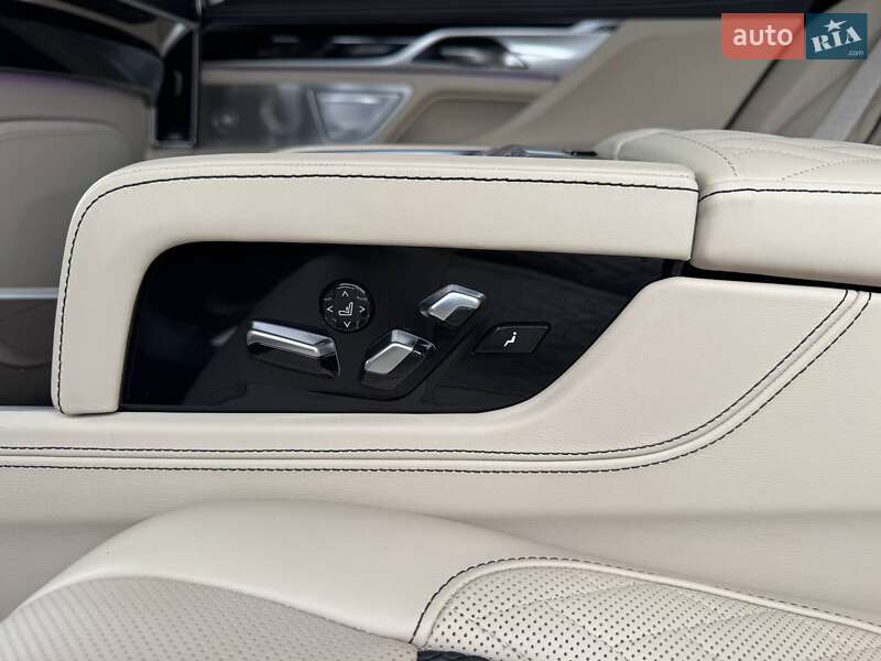 Седан BMW 7 Series 2020 в Киеве фото 47 Седан BMW 7 Series 2020 в Киеве