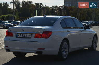 Седан BMW 7 Series 2010 в 