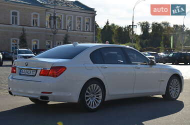 Седан BMW 7 Series 2010 в 