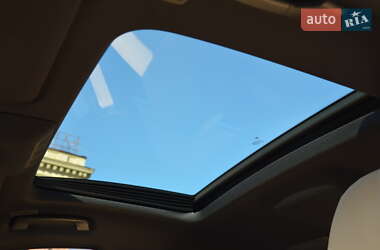 Седан BMW 7 Series 2010 в 