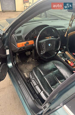 Седан BMW 7 Series 1995 в 