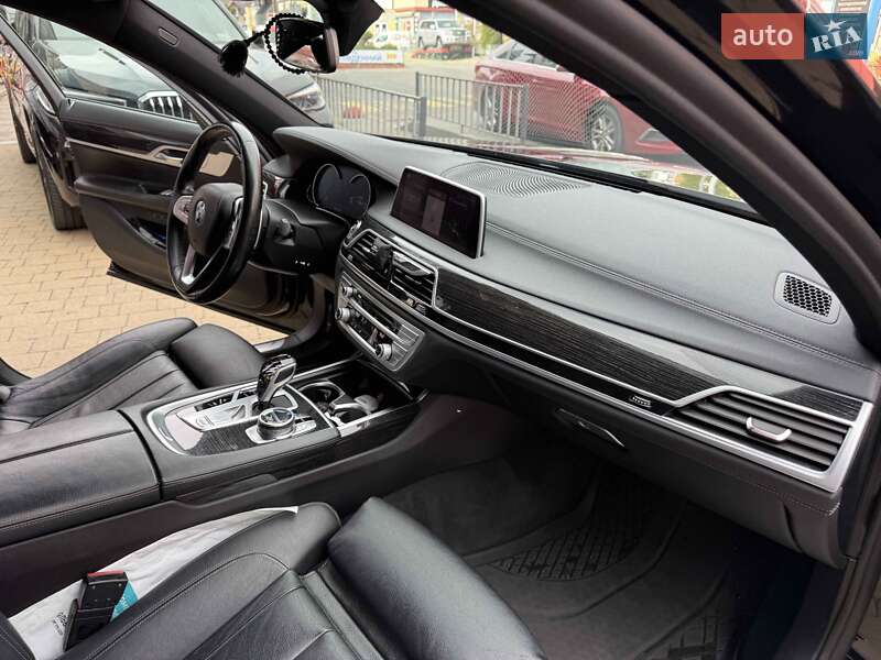 Седан BMW 7 Series 2019 в Львове фото 52 Седан BMW 7 Series 2019 в Львове