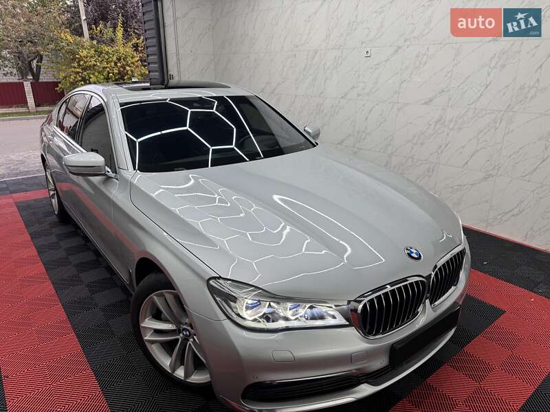 Седан BMW 7 Series 2016 в Черкассах