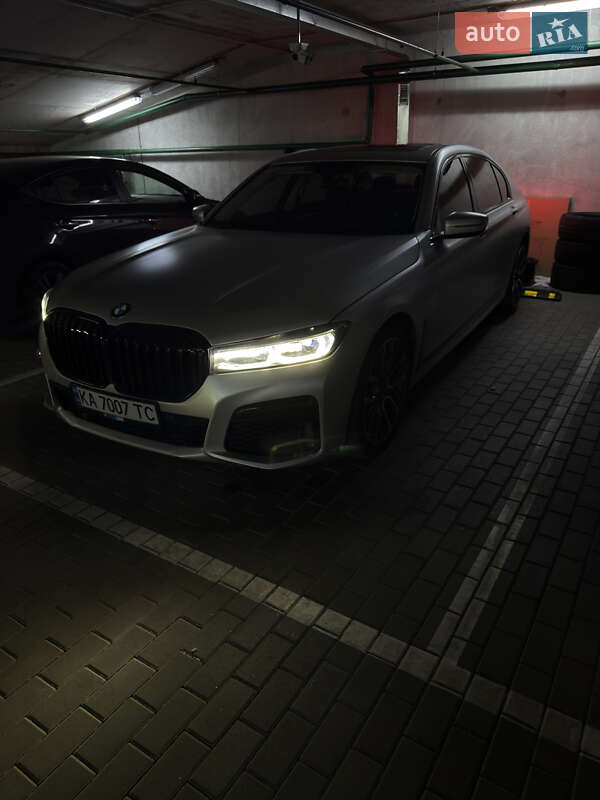 Седан BMW 7 Series 2018 в Киеве