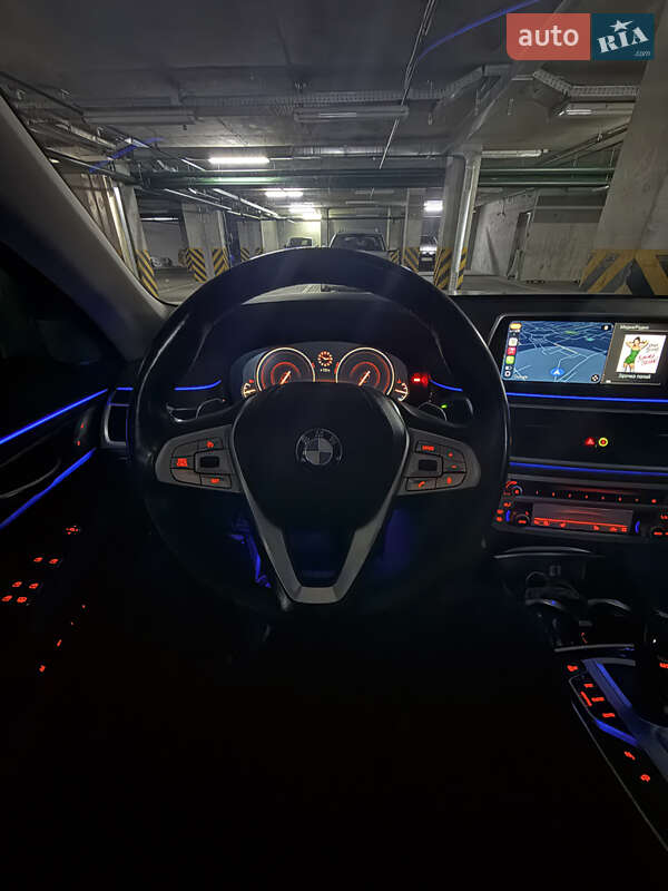 Седан BMW 7 Series 2018 в Киеве