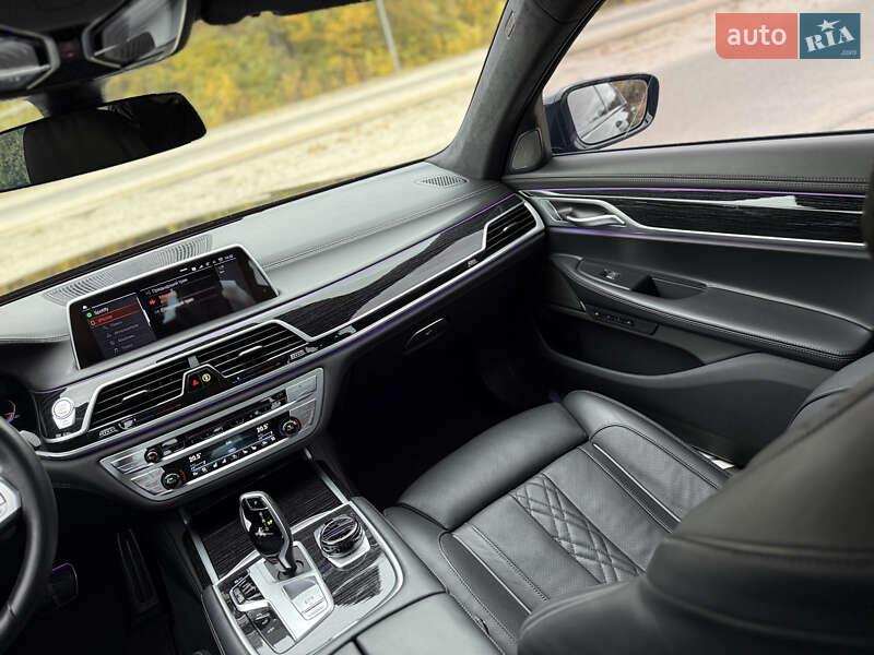 Седан BMW 7 Series 2022 в Днепре фото 12 Седан BMW 7 Series 2022 в Днепре