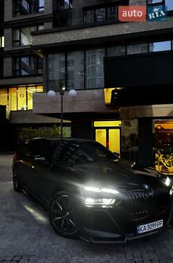 Седан BMW 7 Series 2022 в Киеве