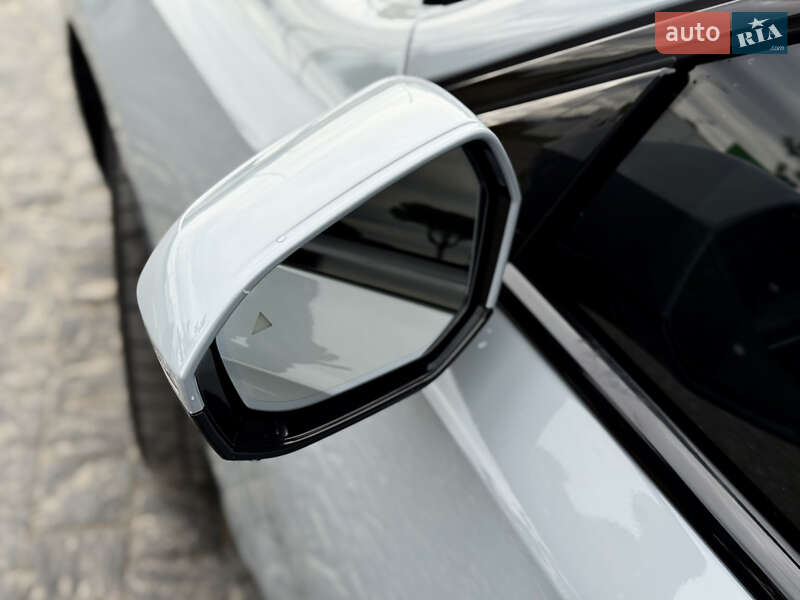 Седан BMW 7 Series 2022 в Львове