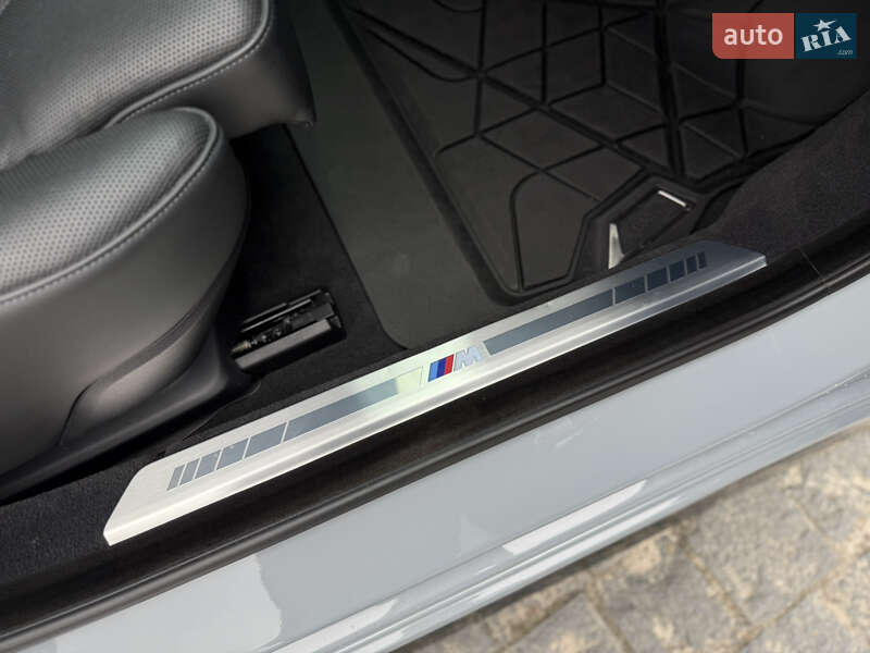 Седан BMW 7 Series 2022 в Львове