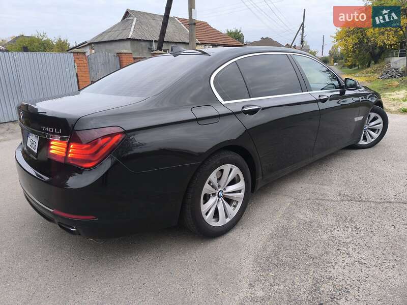 Седан BMW 7 Series 2015 в Полтаве