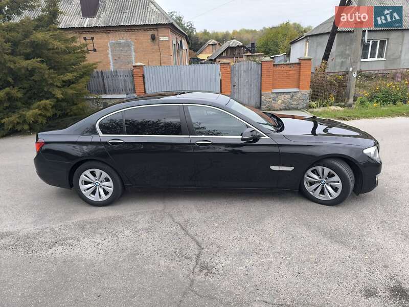 Седан BMW 7 Series 2015 в Полтаве