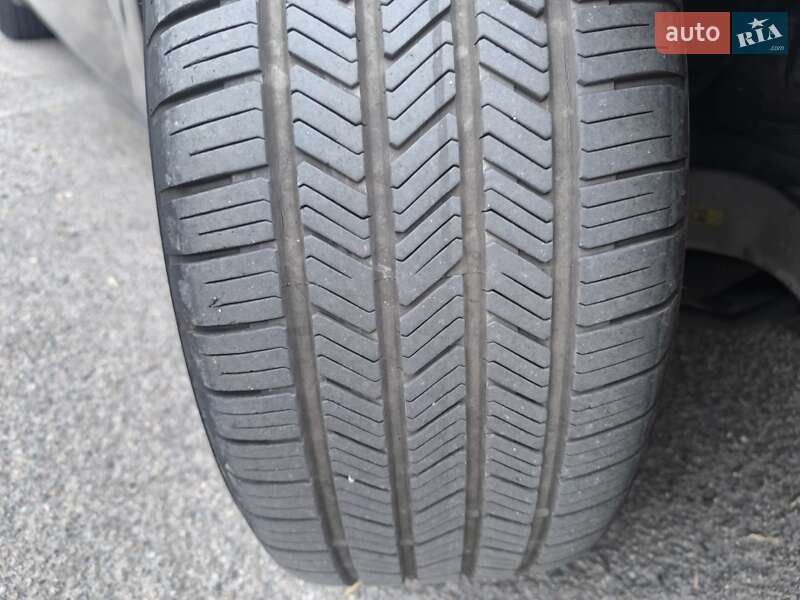 Седан BMW 7 Series 2015 в Полтаве