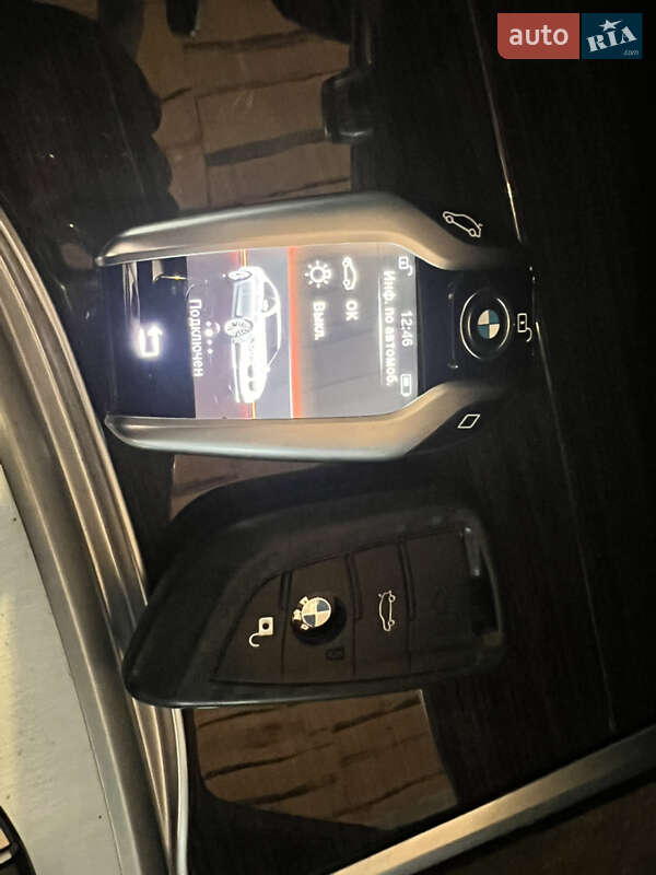 Седан BMW 7 Series 2017 в Почаеве