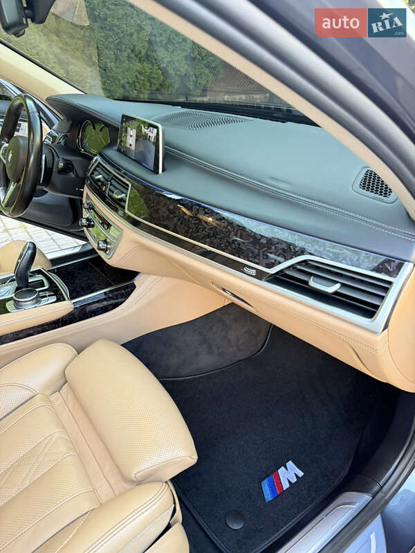 Седан BMW 7 Series 2016 в Одессе фото 25 Седан BMW 7 Series 2016 в Одессе