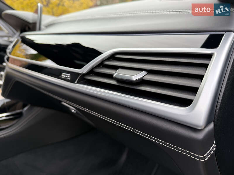 Седан BMW 7 Series 2019 в Ровно фото 87 Седан BMW 7 Series 2019 в Ровно