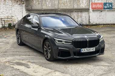 Седан BMW 7 Series 2019 в Киеве