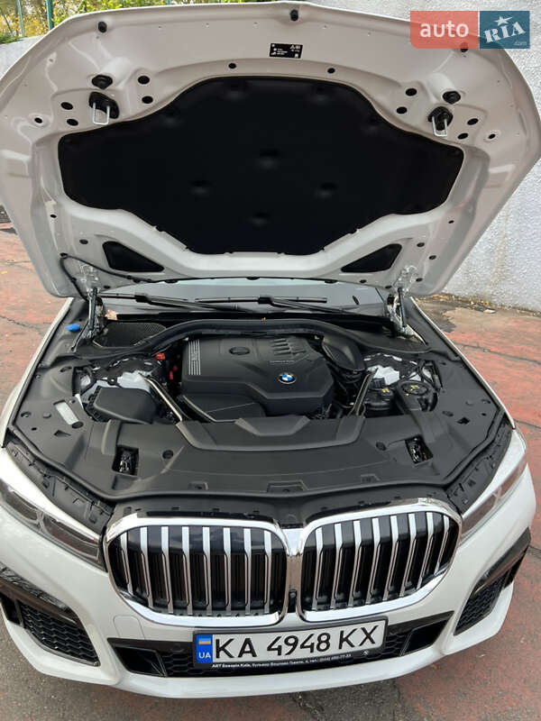 Седан BMW 7 Series 2022 в Киеве фото 16 Седан BMW 7 Series 2022 в Киеве