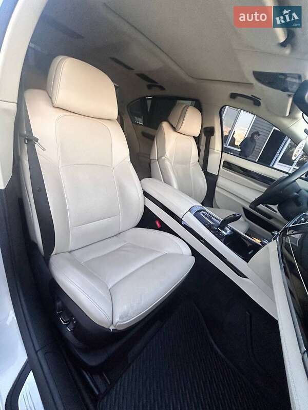 Седан BMW 7 Series 2010 в Одессе фото 59 Седан BMW 7 Series 2010 в Одессе