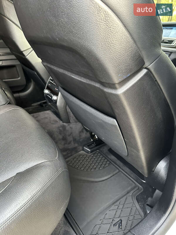 Седан BMW 7 Series 2009 в Тернополі фото 27 Седан BMW 7 Series 2009 в Тернополі