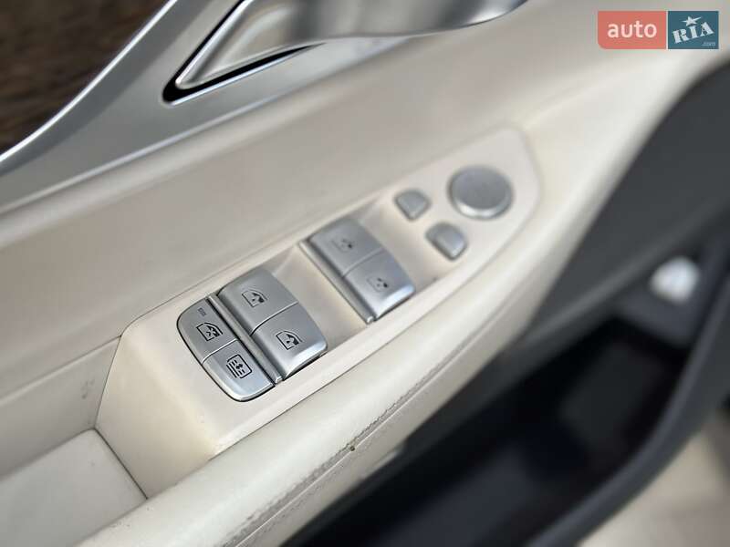 Седан BMW 7 Series 2015 в Киеве фото 17 Седан BMW 7 Series 2015 в Киеве