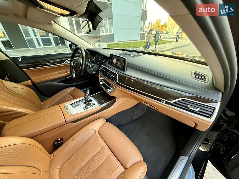 Седан BMW 7 Series 2016 в Одессе фото 64 Седан BMW 7 Series 2016 в Одессе