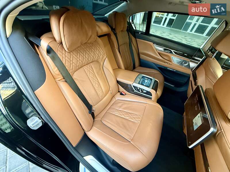 Седан BMW 7 Series 2016 в Одессе фото 69 Седан BMW 7 Series 2016 в Одессе