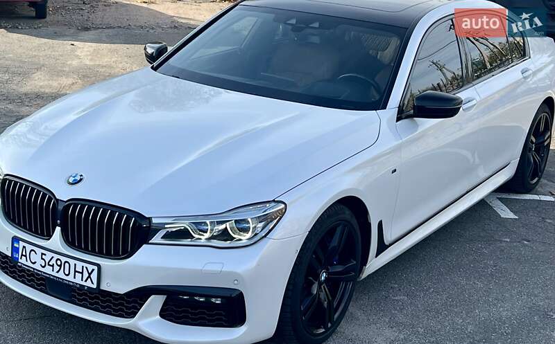 Седан BMW 7 Series 2016 в Киеве фото 2 Седан BMW 7 Series 2016 в Киеве