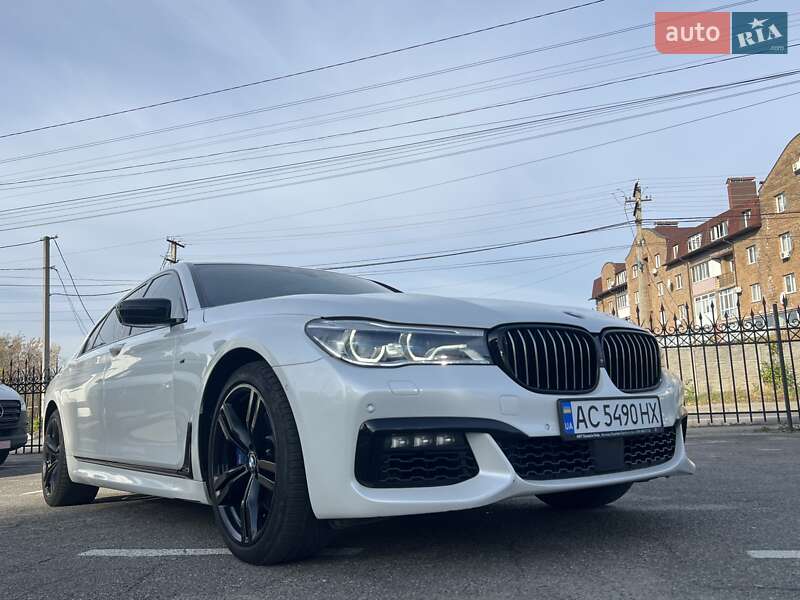 Седан BMW 7 Series 2016 в Киеве фото 7 Седан BMW 7 Series 2016 в Киеве