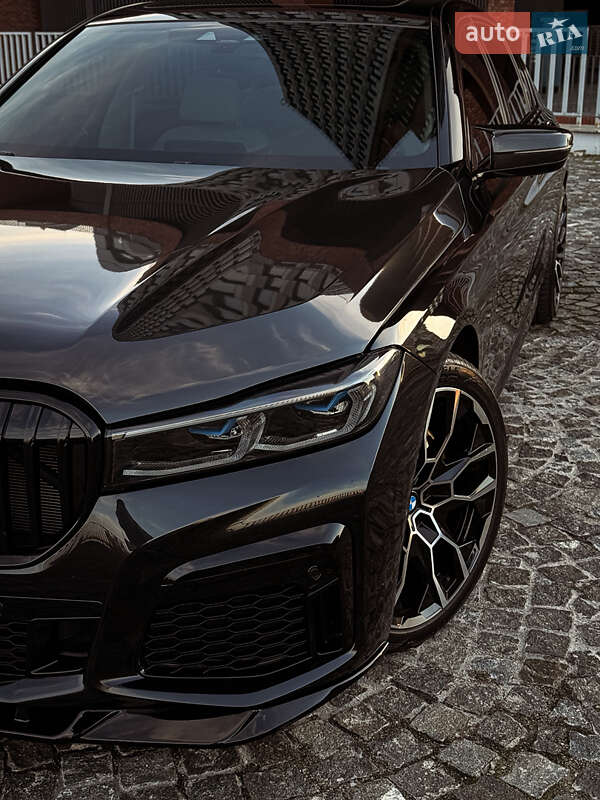 Седан BMW 7 Series 2018 в Дніпрі