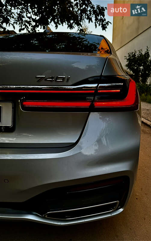 Седан BMW 7 Series 2019 в Каменец-Подольском