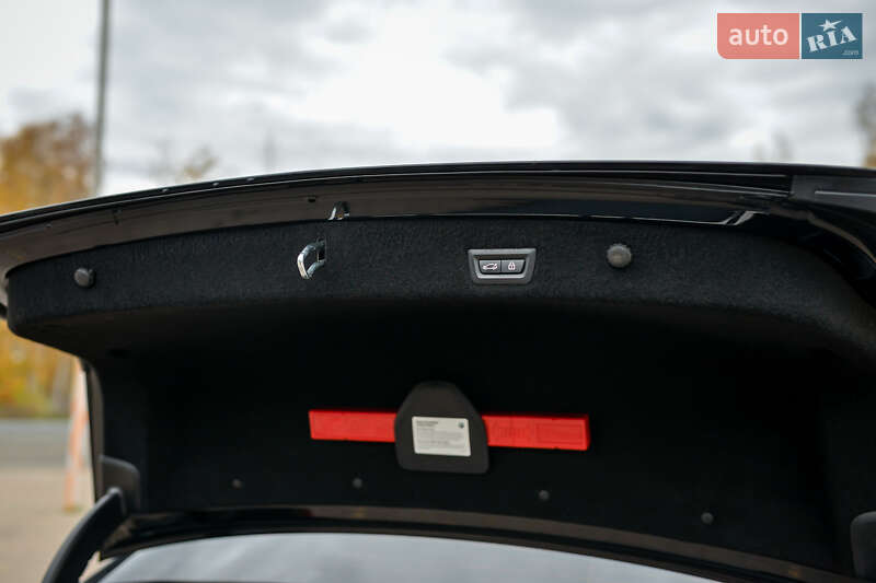 Седан BMW 7 Series 2019 в Києві