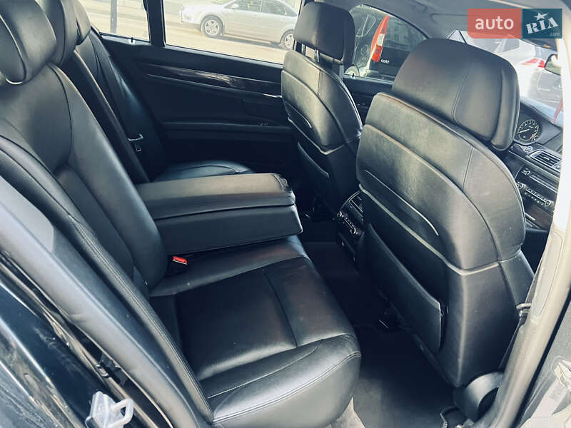 Седан BMW 7 Series 2012 в Харкові