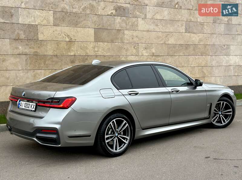 Седан BMW 7 Series 2022 в Киеве