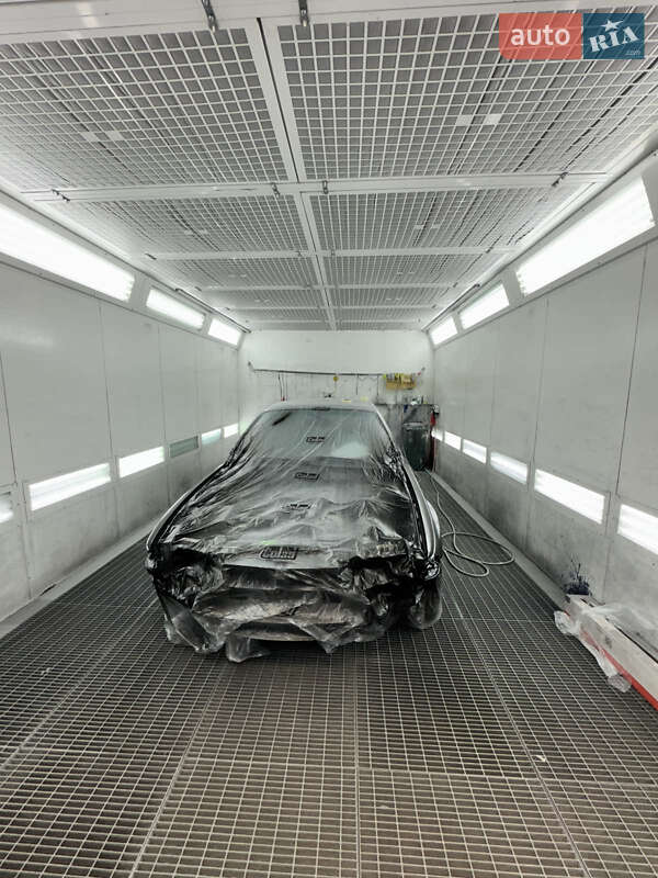 Седан BMW 7 Series 2001 в Одесі