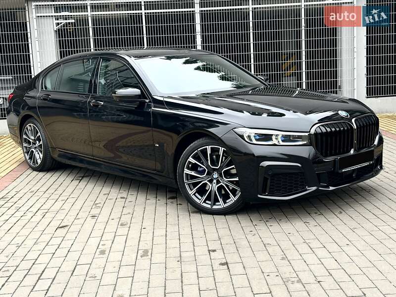 Седан BMW 7 Series 2022 в Киеве