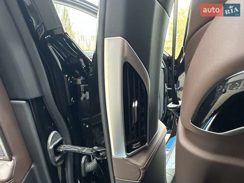 Седан BMW 7 Series 2022 в Киеве