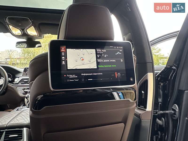 Седан BMW 7 Series 2022 в Киеве