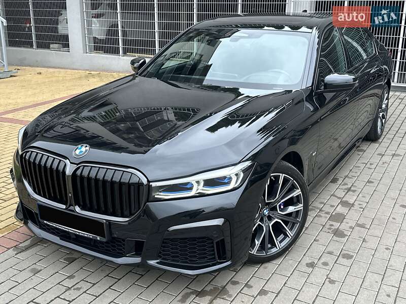 Седан BMW 7 Series 2022 в Киеве