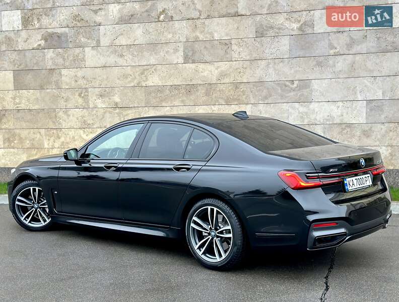 Седан BMW 7 Series 2022 в Киеве фото 25 Седан BMW 7 Series 2022 в Киеве